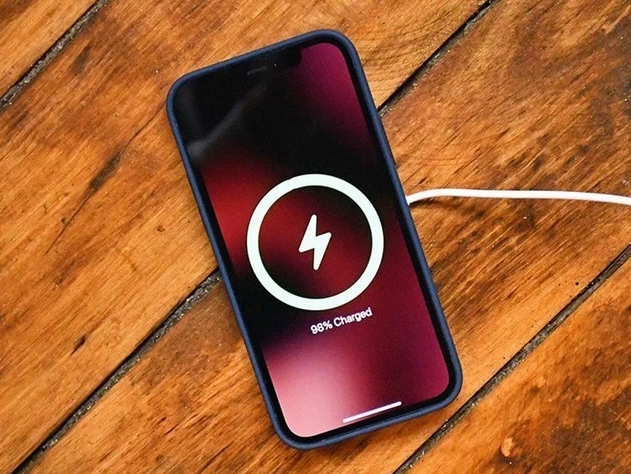 厦门苹果手机维修分享iPhone 12可以随便充电吗 
